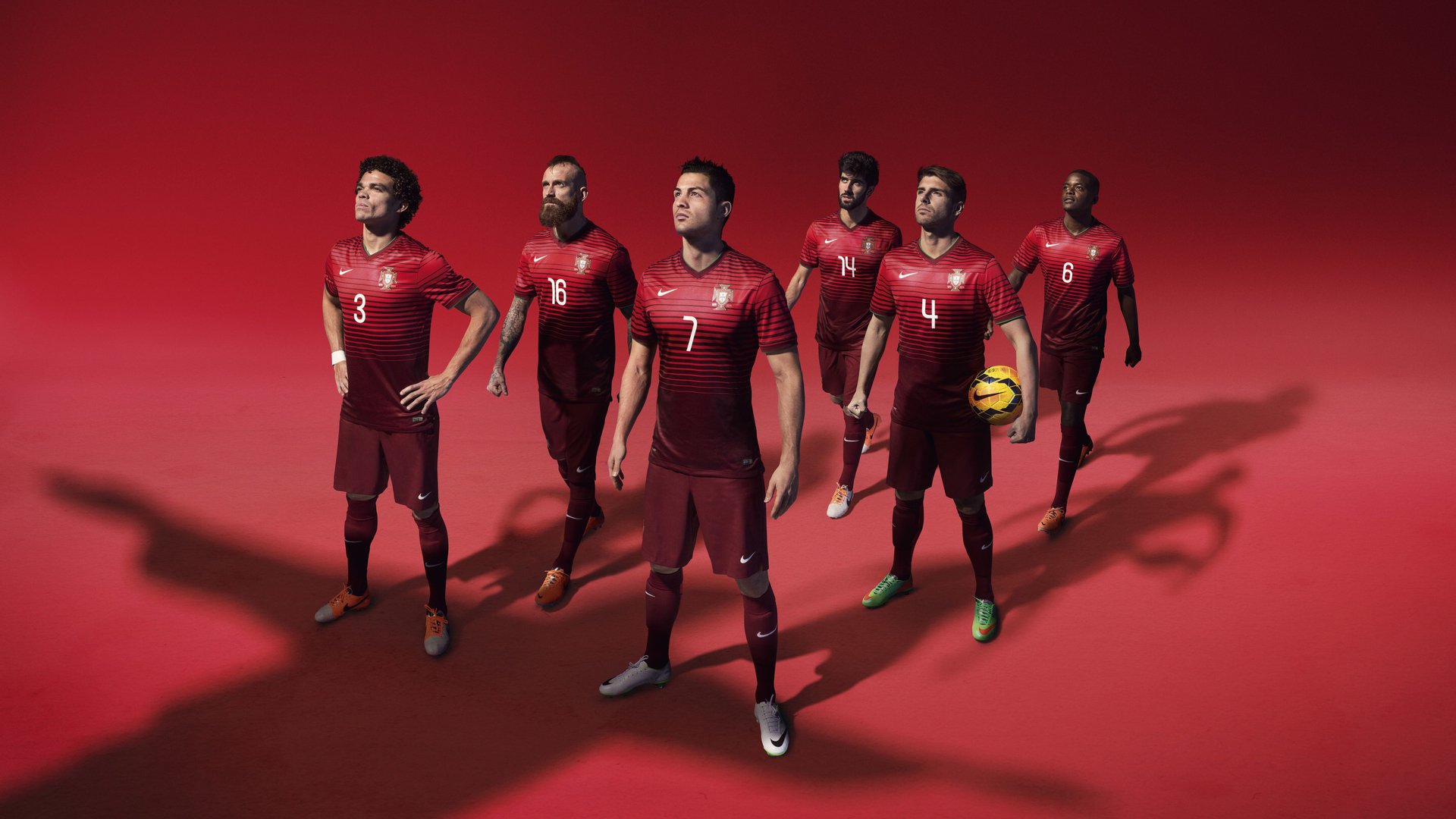 中国足球缺乏欧洲联赛球员代表呈现发展断层,中国男足欧洲